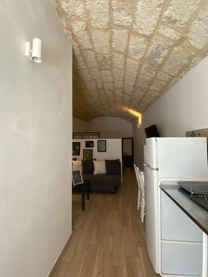 Bari Landlord 31- Old Town Apartment מראה חיצוני תמונה