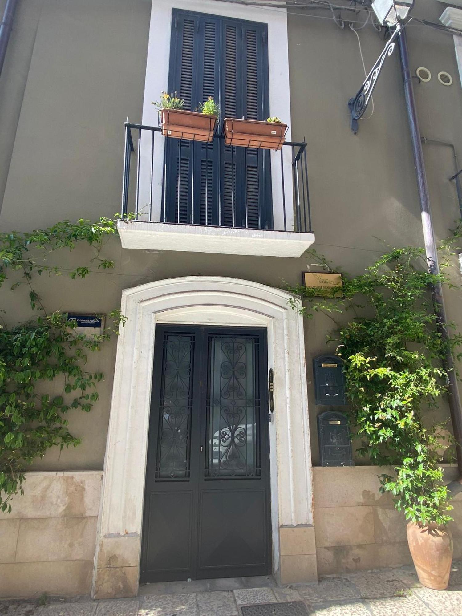 Bari Landlord 31- Old Town Apartment מראה חיצוני תמונה