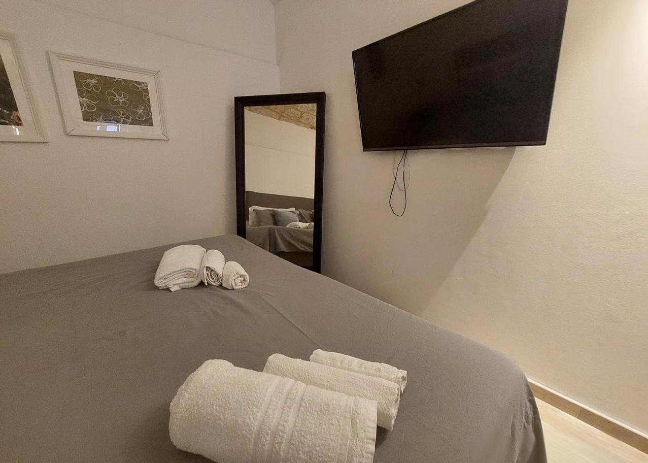 Bari Landlord 31- Old Town Apartment מראה חיצוני תמונה